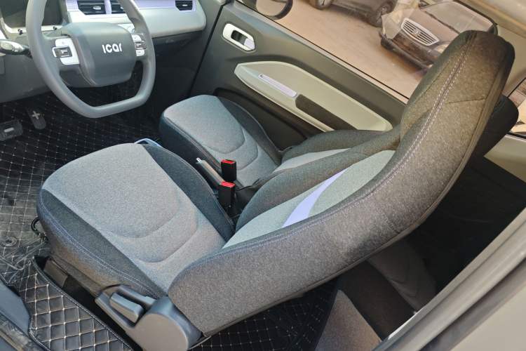 Used Chery QQ Ice Cream 2022 170km Sundae Phosphate Lithium-Ion
