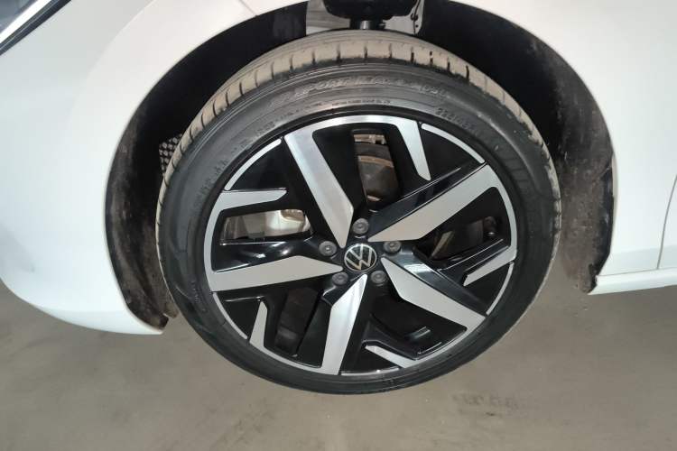 Used Volkswagen Lamando 2023 Lavida L 280TSI DSG Cool & Spicy Edition