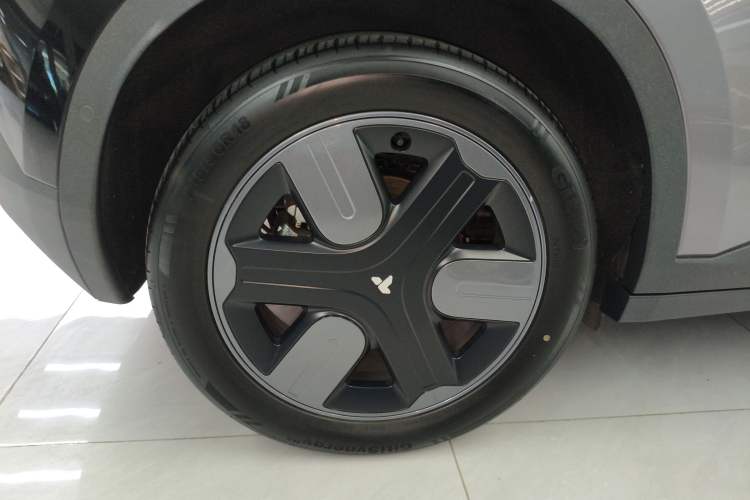 Used  firefly 2025 Illuminated Edition