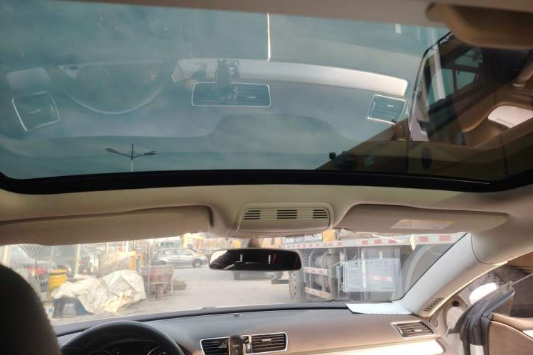 Used Volkswagen FAW-Volkswagen CC 2016 1.8TSI Luxury Model
