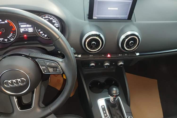 Used Audi A3 2020 Limousine 35 TFSI Fashion Edition China VI Emission Standard
