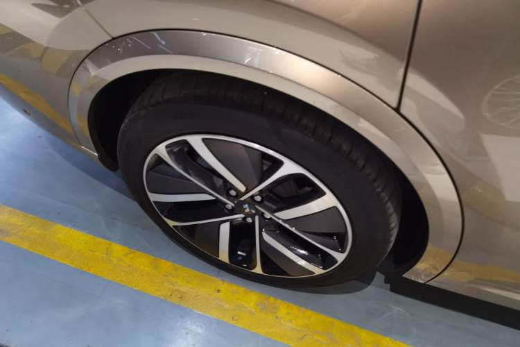 Used Li Auto L9 2022 Max model