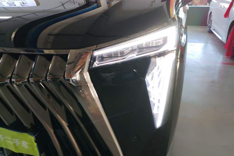 Used GAC Trumpchi M8 2023 Zongshi Series Dual-Motor Flagship Edition
