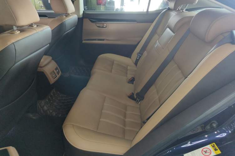 Used Lexus ES 2015 200 Elite Edition