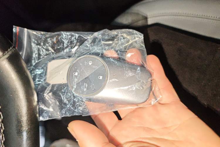 TDK.VehicleDetails.img