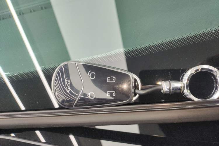 Used VOYAH Dream 2024 PHEV Ultra-Long Range Flagship Edition