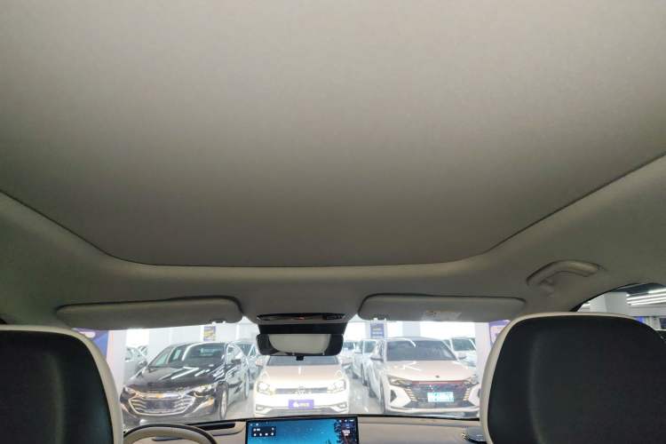 Used  E5 2024 530 km Exploration+ Version
