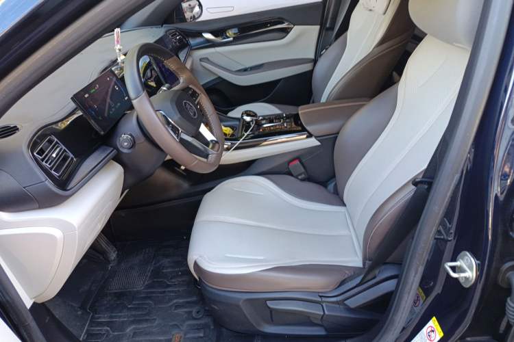 Used BYD Qin PLUS 2023 Champion Edition DM-i 55KM Leading Model
