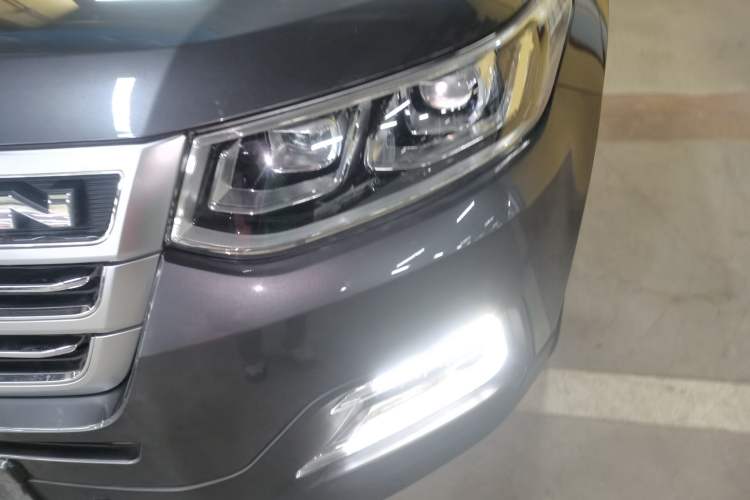 Used Changan CS95 2017 2.0T Four-Wheel Drive SmartDrive Edition
