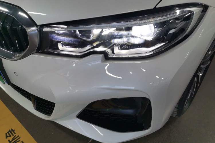 TDK.VehicleDetails.img