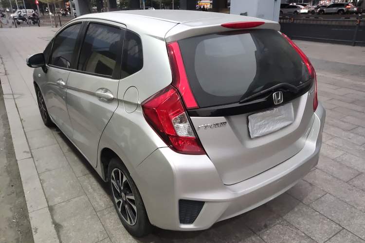 Used Honda Fit 2016 1.5L LX CVT Comfort Model
