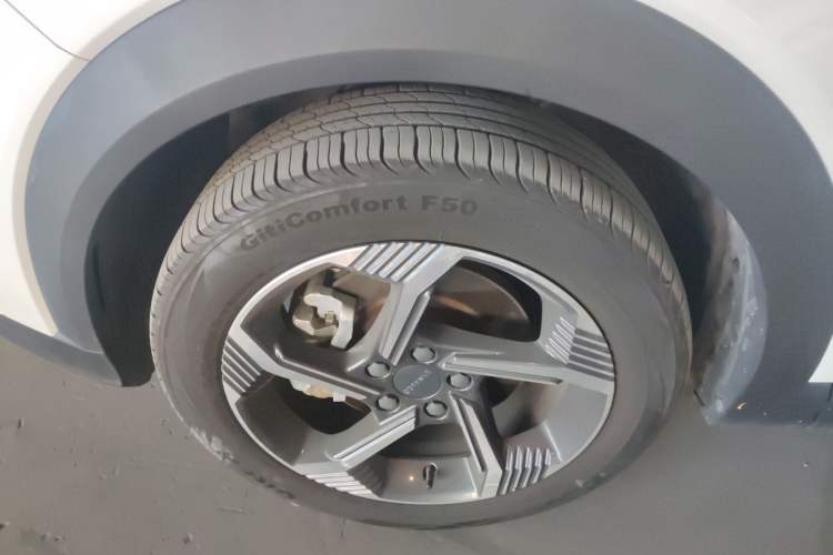 Used Lynk & Co 06 EM-P 2022 PHEV 84 km Range Pro Version
