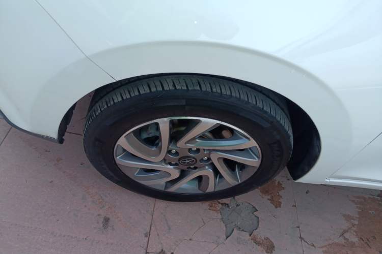 Used  Refine S2 2015 1.5L CVT Luxury Edition
