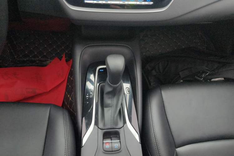 Used Toyota Levin 2019 185T CVT Luxury Edition China VI Standard
