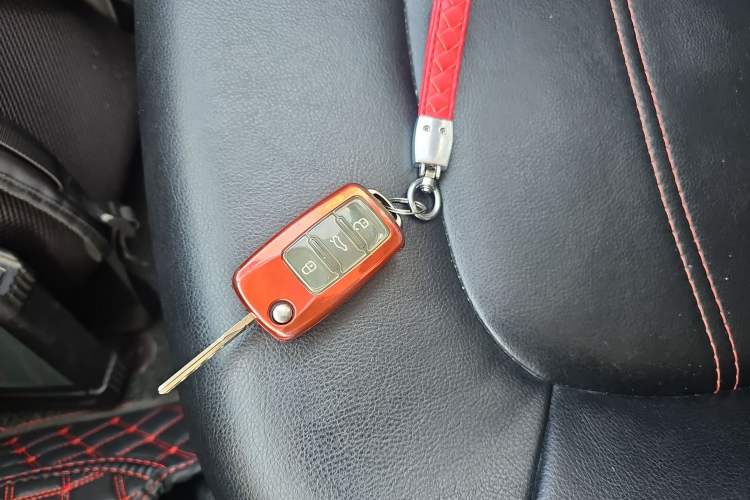 Used Volkswagen Santana 2016 1.4L Manual Fashion Edition
