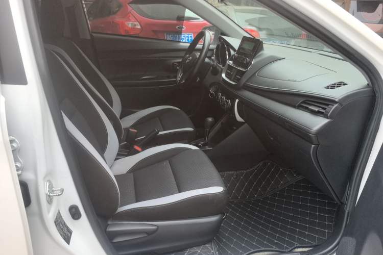 Used Toyota YARiS L Zhi Xian 2022 X-Trail 1.5L CVT Leading PLUS Edition
