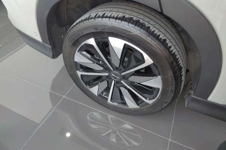 Used BYD Song PLUS New Energy 2025 EV Intelligent Driving Version 520km Premium Model
