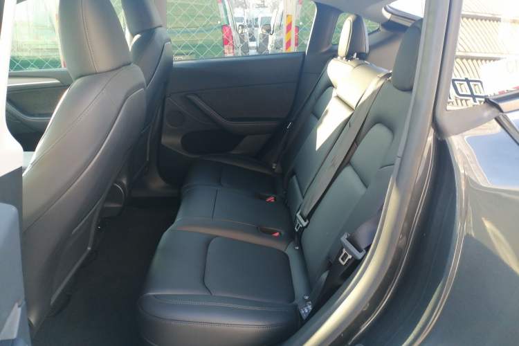 Used Tesla Model Y 2024 Rear-Wheel-Drive Version