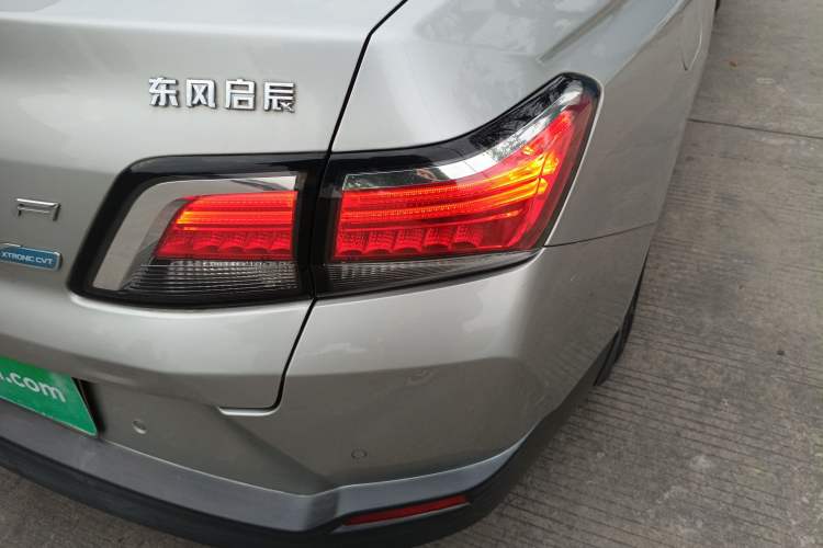 Used Venucia D60 2019 100 000 Honor 1.6L XL CVT Chenku Edition China VI Standard