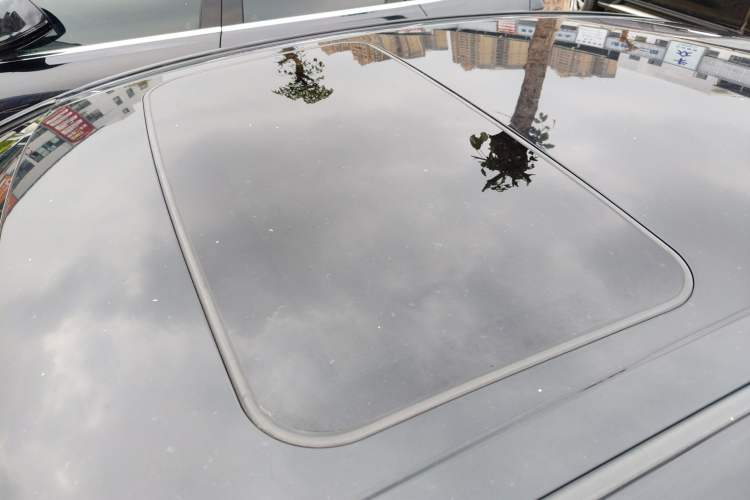 Used Toyota Avalon 2022 Dual-Engine 2.5L Luxury Edition