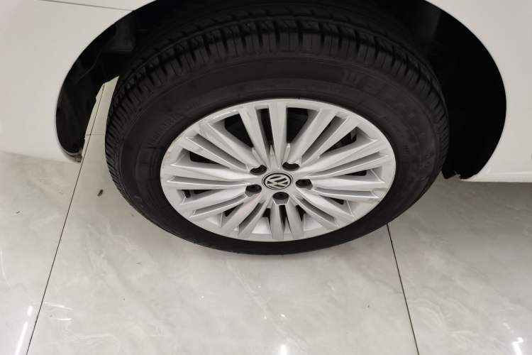 Used Volkswagen Santana 2019 1.5L Manual Comfort Version China VI
