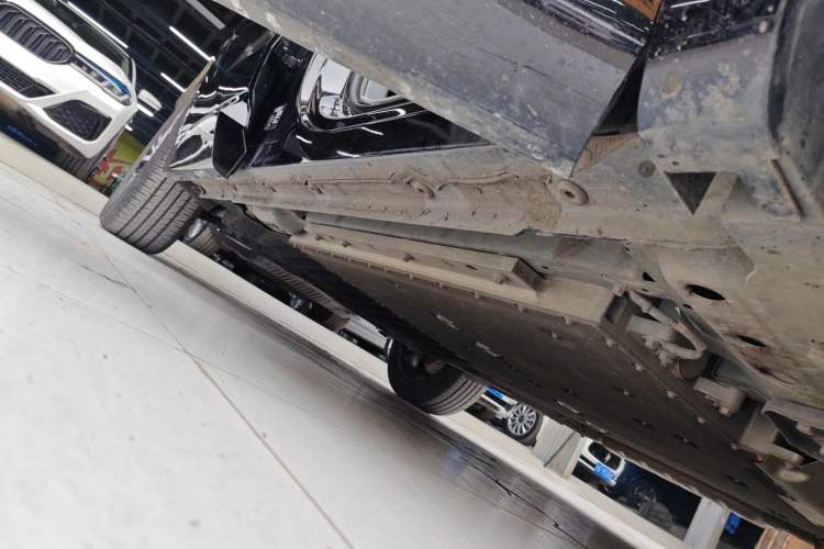 Used Lynk & Co 08 EM-P 2023 120km Long-Range Pro