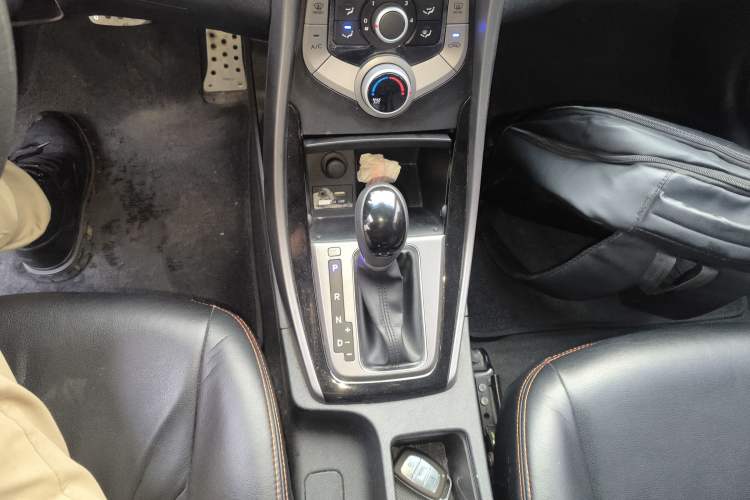 Used Hyundai Elantra 2016 1.6L Automatic Prestige Edition
