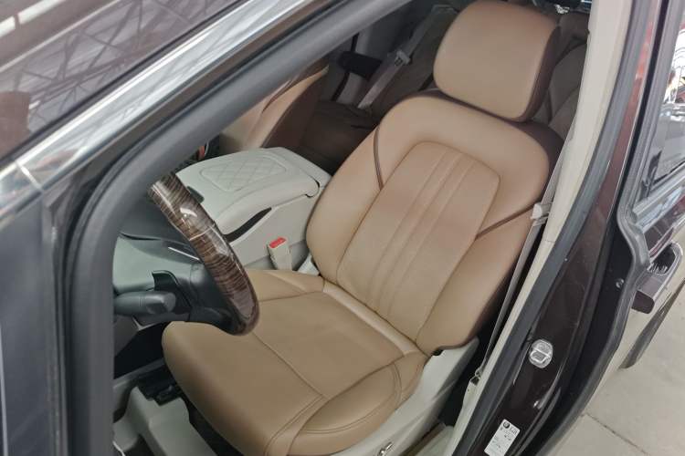 Used Buick GL8 2020 ES Land Cruiser 653T Comfort Edition
