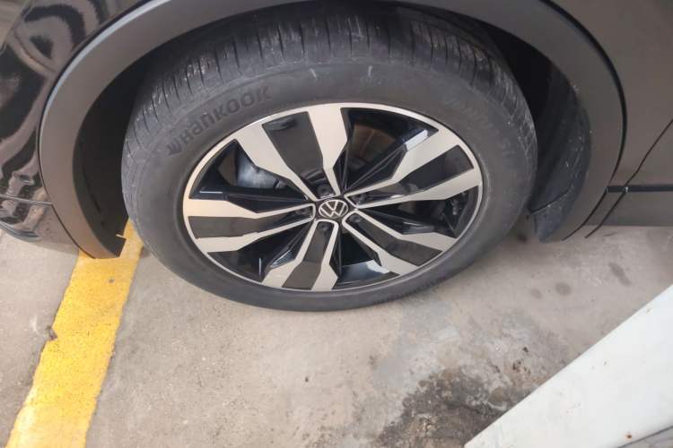 Used Volkswagen Tiguan L 2023 330TSI Automatic Two-Wheel Drive R-Line Enjoyment Edition