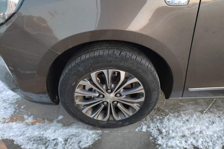 Used Buick GL8 2022 Land Business Class 652T Luxury Model