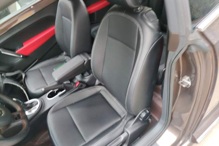 Used Volkswagen Beetle 2014 1.4TSI Fashion Edition
