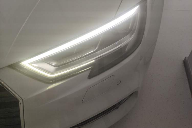 Used Audi A3 2018 30th Anniversary Edition Limousine 35 TFSI Ambition Model
