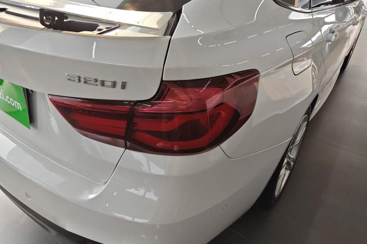 Used BMW 3 Series GT 2019 320i M Sport Package
