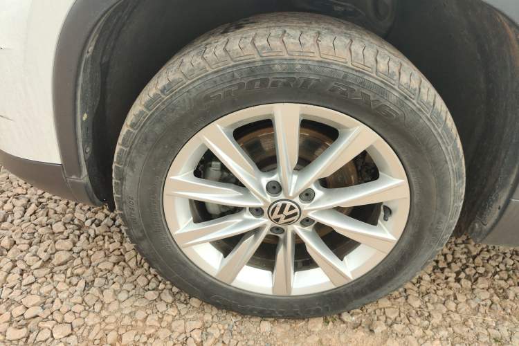 Used Volkswagen Tiguan 2016 280TSI Automatic Two-Wheel-Drive Silk Road Style Edition
