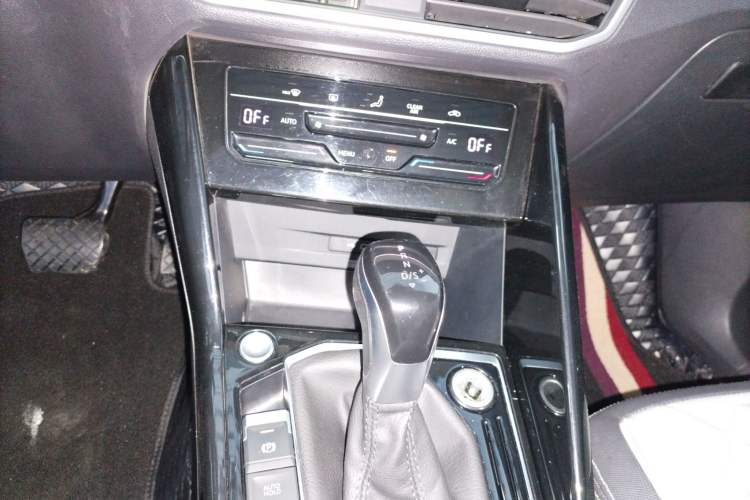 Used Volkswagen Tayron 2023 300TSI Two-Wheel-Drive Luxury Plus Advanced Edition