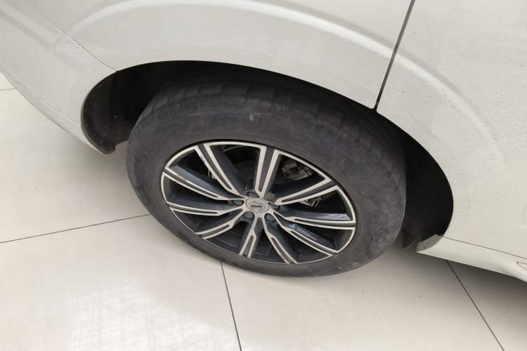 Used Volvo XC60 2021 T5 4x4 Smart Luxury Edition