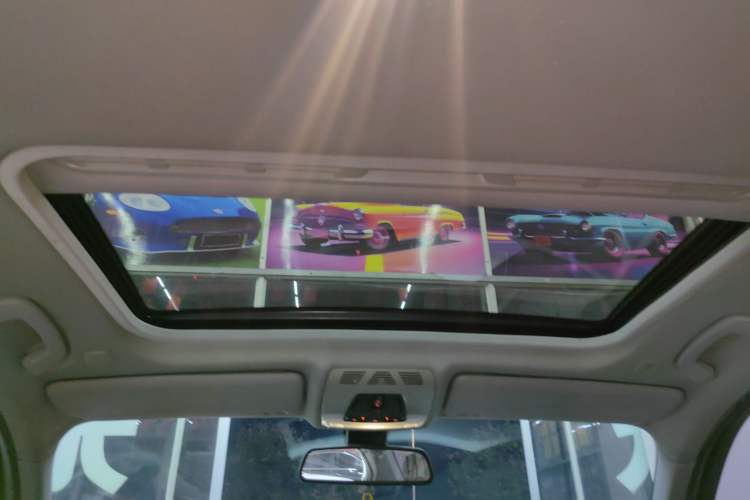 Used BMW 3 Series 2015 316Li Fashion Model
