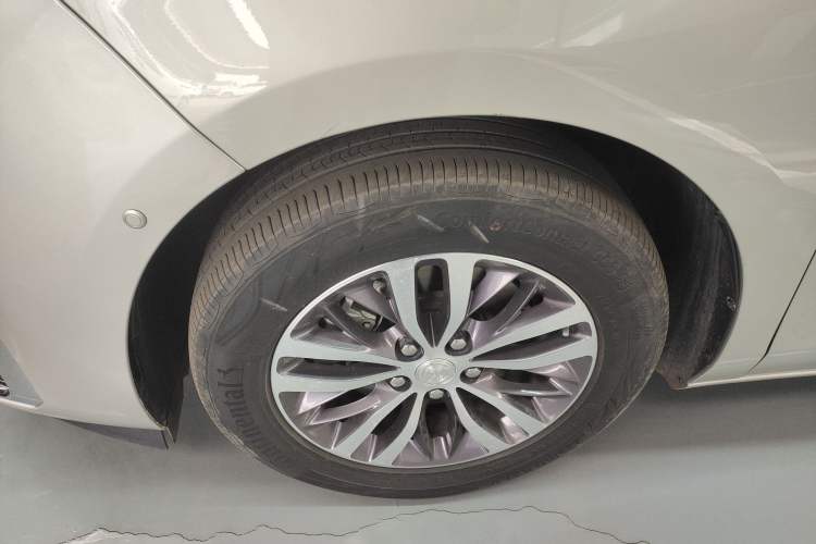 Used Buick GL8 2020 ES Land Cruiser 653T Comfort Edition