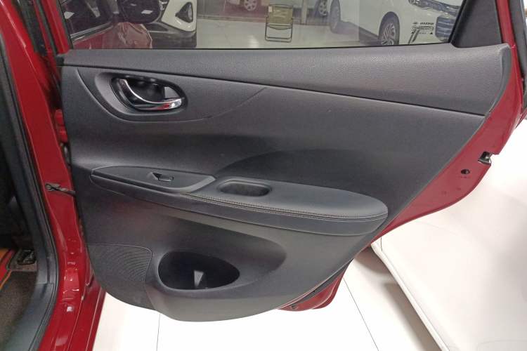 Used Nissan Tiida 2023 1.6L CVT Smart Drive Version
