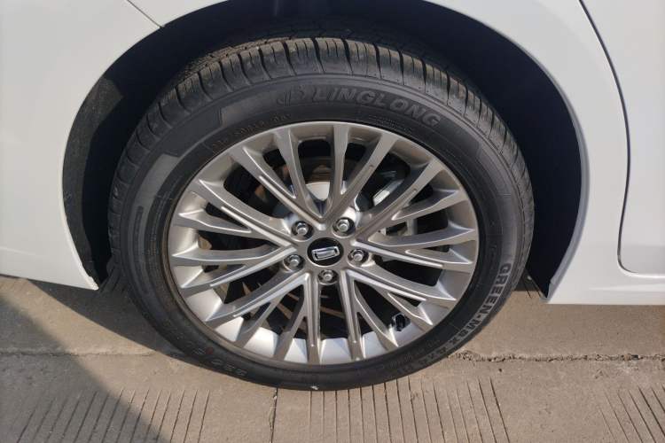 Used Bestune B70 2025 Dragon Edition 1.5T Enjoyment Model
