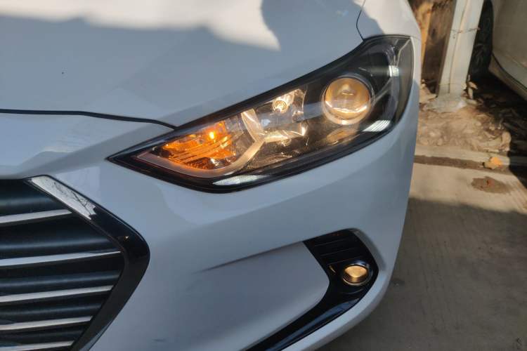 Used Hyundai Elantra 2016 1.6L Automatic ZhiXuan – Elite Version
