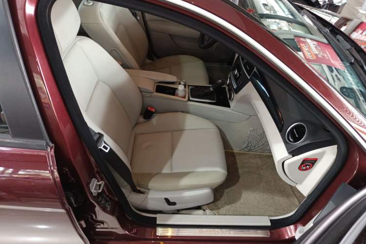 Used Mercedes-Benz C-Class 2013 C 180 CGI Classic
