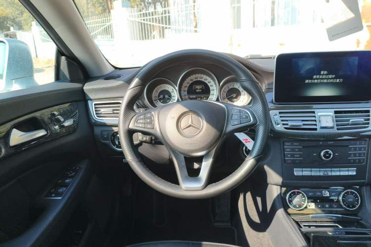 Used Mercedes-Benz CLS 2015 CLS 320