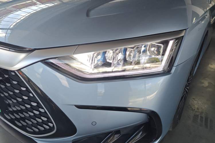 Used BYD Han 2023 DM-i Champion Edition 121KM Prestige Model
