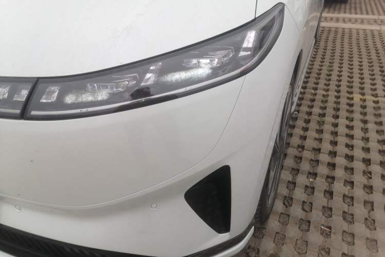 Used  eπ008 2025 210Max Range-Extended Version 5 Seats