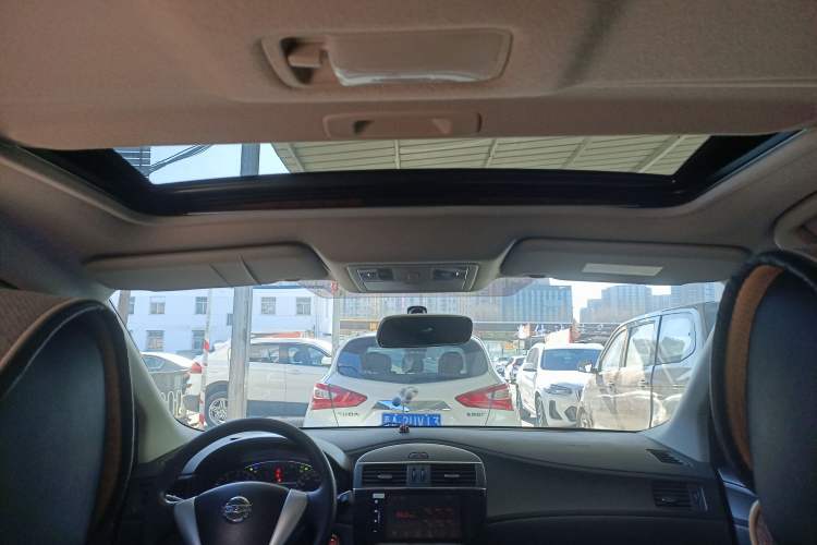 Used Nissan Tiida 2014 1.6L CVT Smart Model