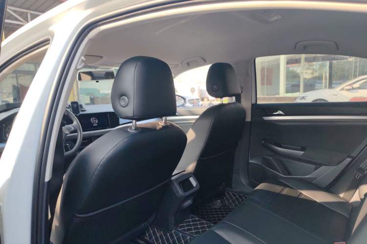 Used Volkswagen Bora 2021 1.5L Automatic Fashionable Smart Connectivity Version
