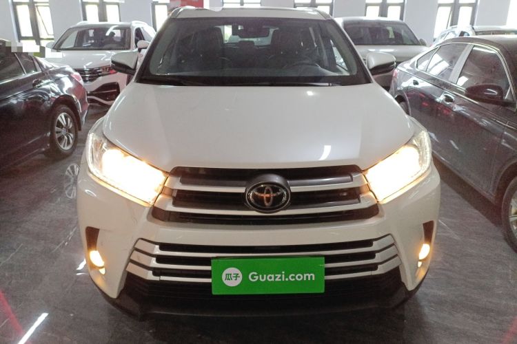 Used Toyota Highlander 2018 2.0T Four-Wheel Drive Luxury Version 7 Seats China VI Standard