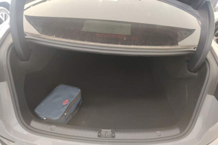 Used BYD Han 2025 EV with 701 km of Laser Radar-Enabled Intelligent Driving