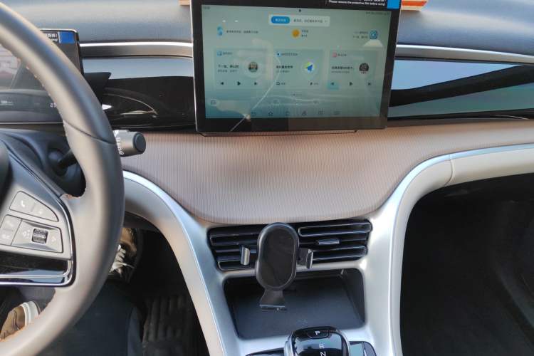 Used BYD Song Pro New Energy 2024 HONOR Edition DM-i 71KM Navigation Model